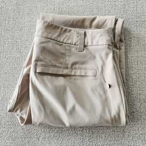 Lululemon Commission Classic Fit Pant Mens Size 30 Raw Linen Khaki